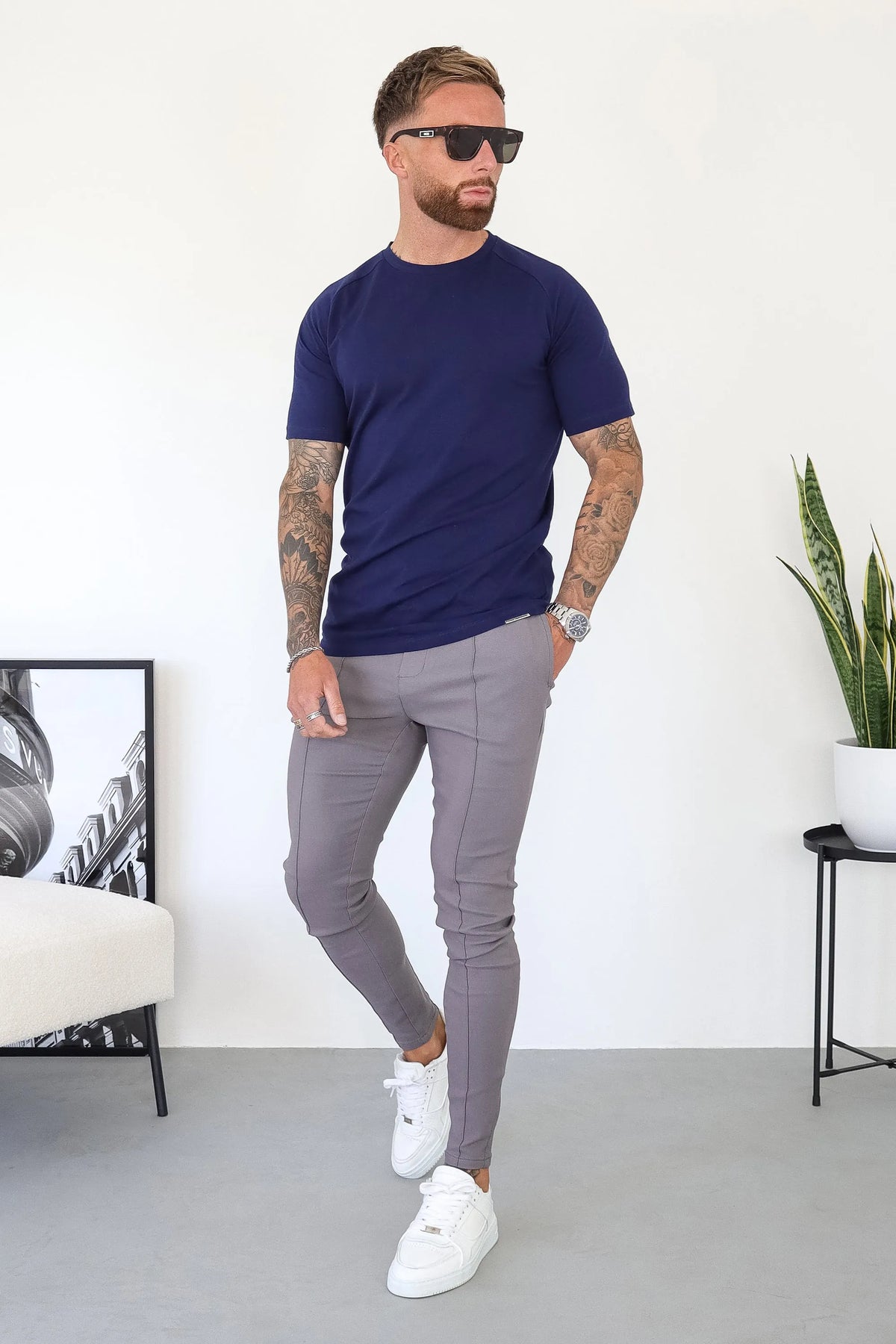 The Muscle Basic T-Shirt – Strength Meets Style