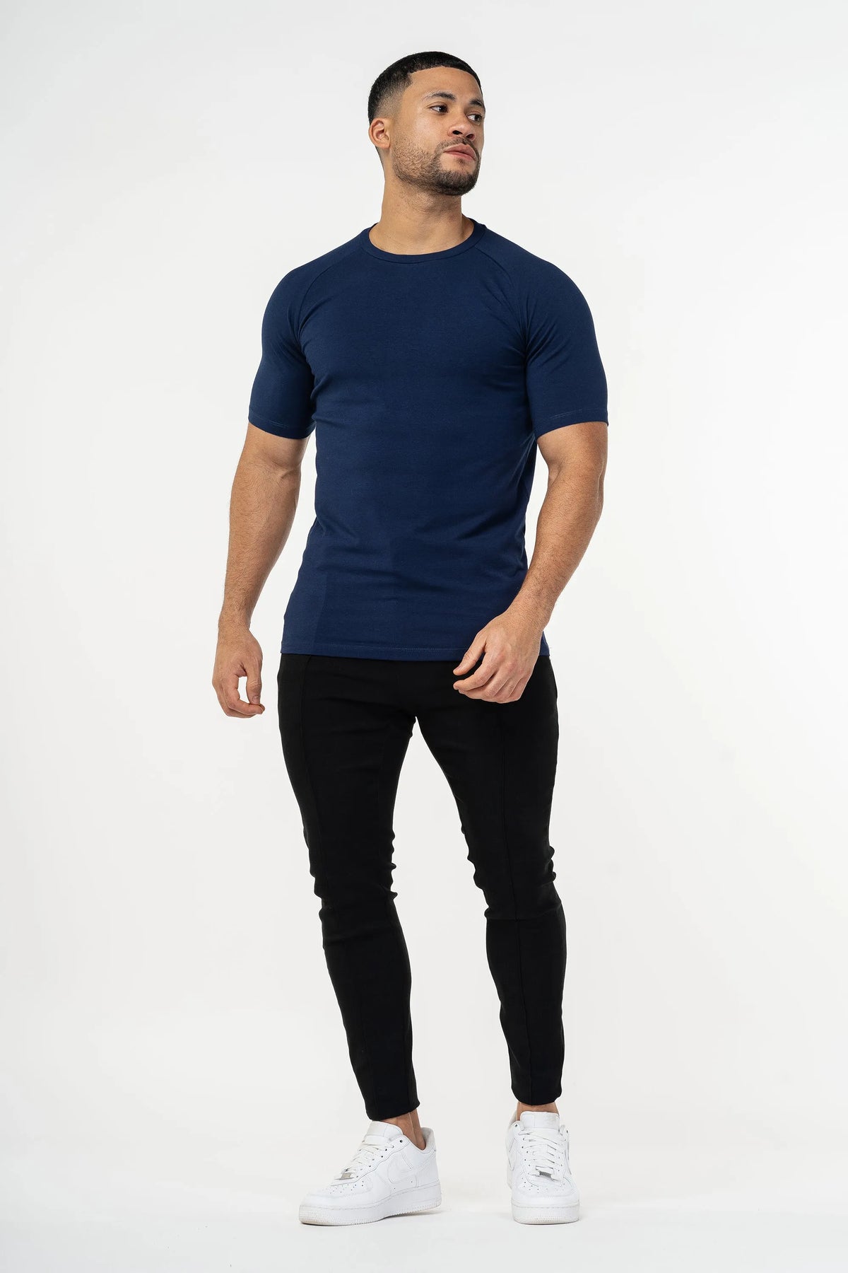 The Muscle Basic T-Shirt – Strength Meets Style