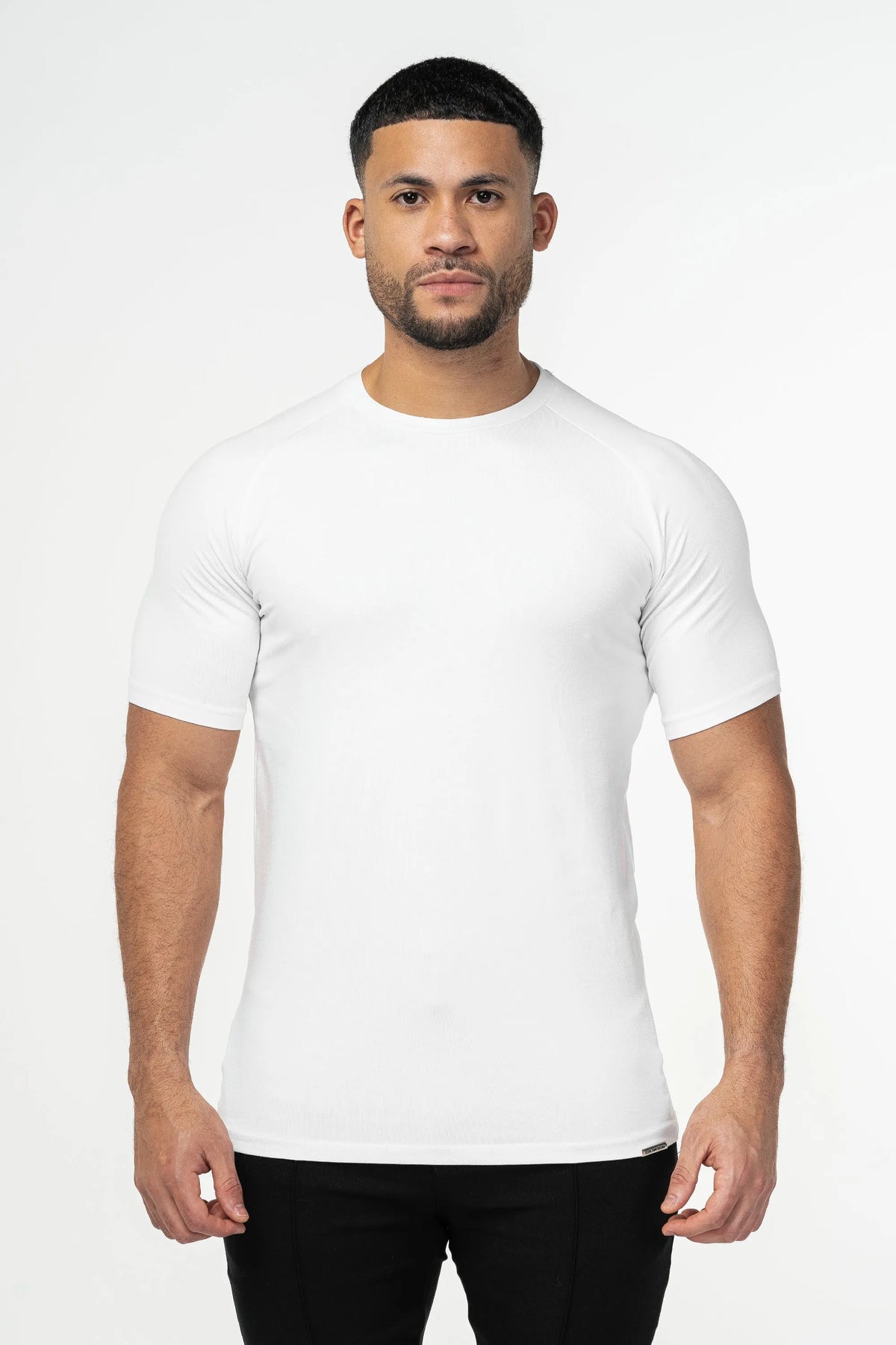The Muscle Basic T-Shirt – Strength Meets Style